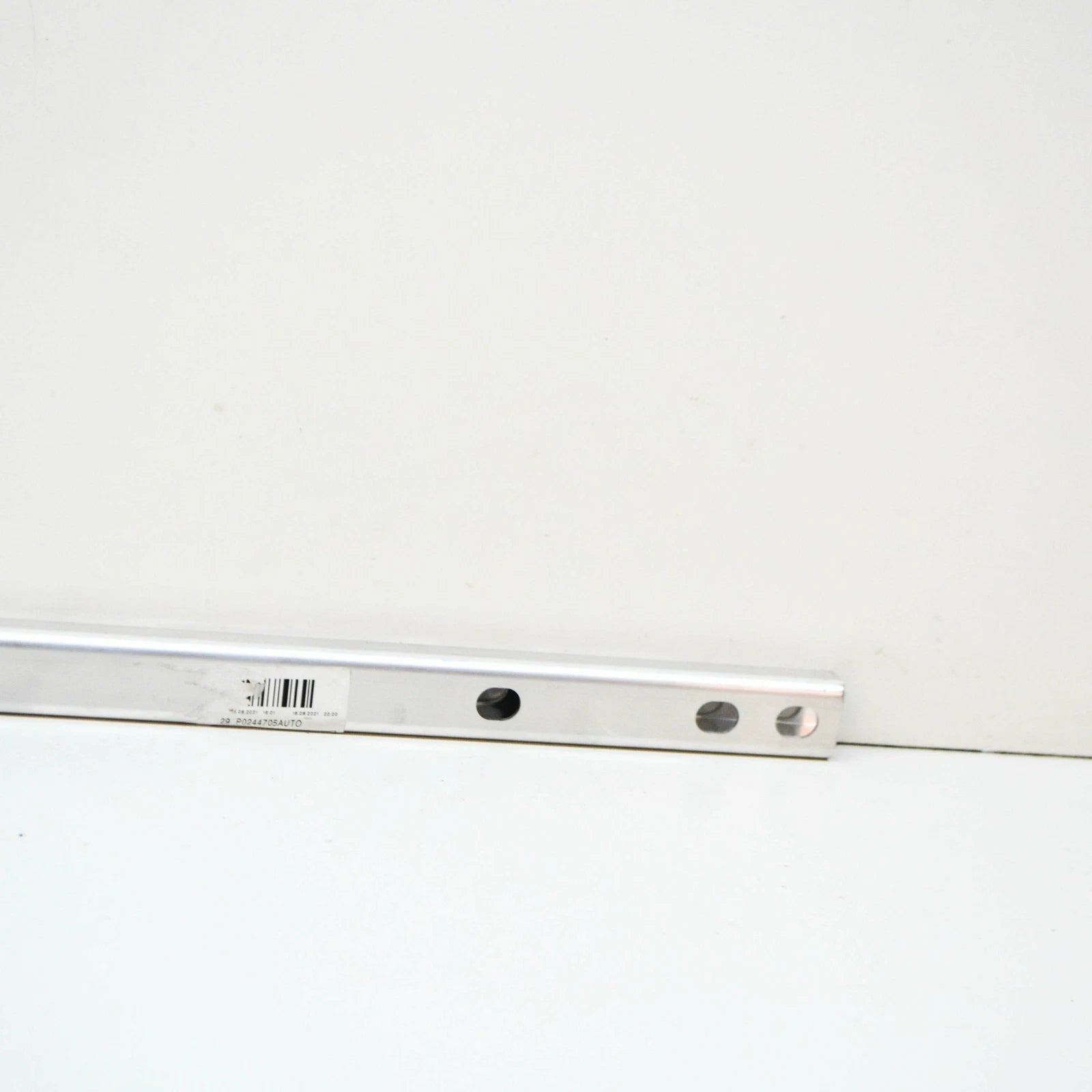 NEW MB GLE W167 FRONT RADIATOR SUPPORT STRUT UPPER A1676262200 ORIGINAL