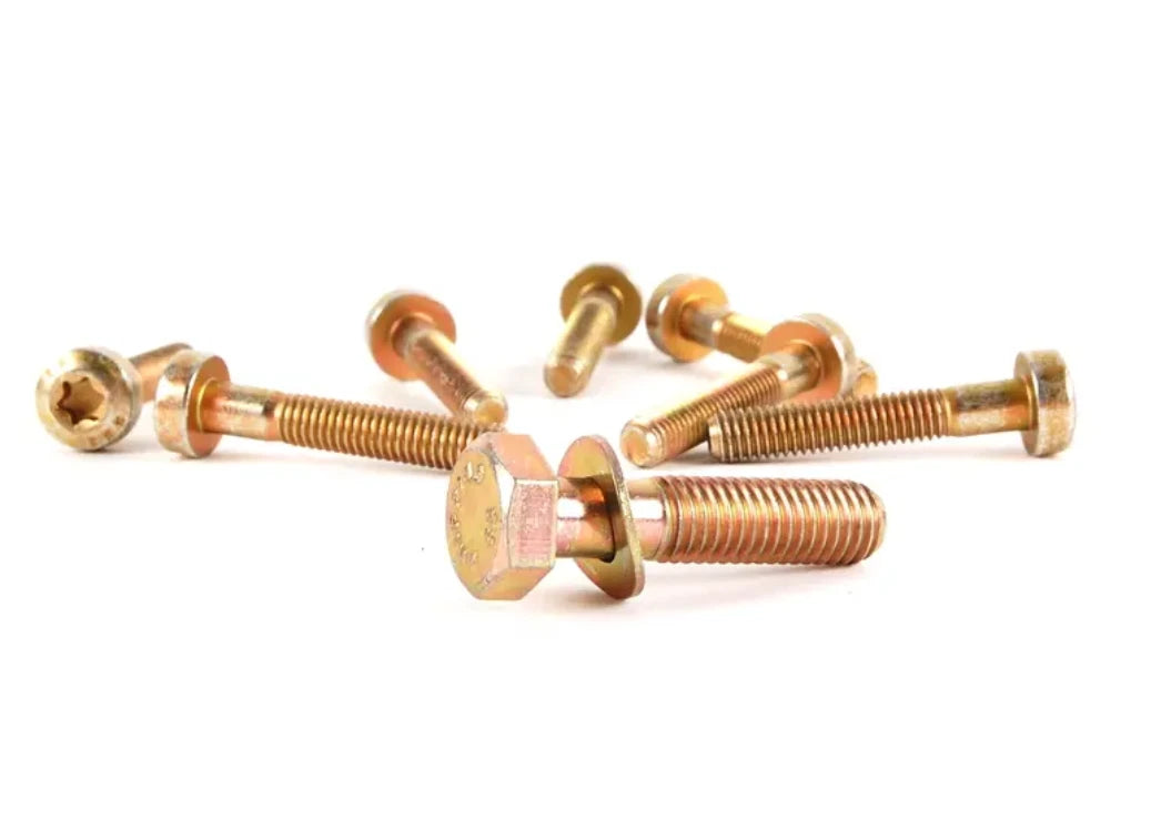 NEW BMW X5 E53 REAR CRANKSHAFT COVER 11141436109 1436109 ORIGINAL