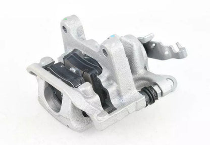 NEW VOLKSWAGEN PASSAT B8 REAR RIGHT BRAKE CALIPER HOUSING 5QM615424A ORIGINAL