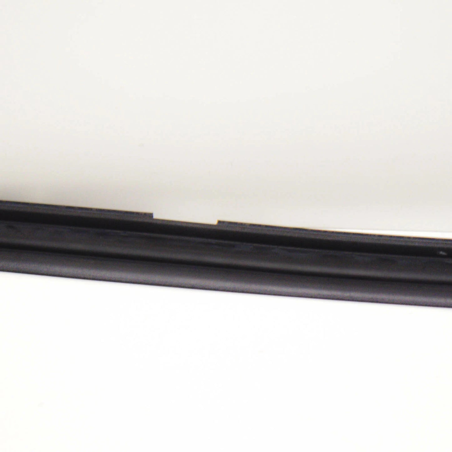 NEW VW SCIROCCO MK3 FRONT RIGHT OUTER A-PILLAR DOOR SEAL 1K8837716B ORIGINAL