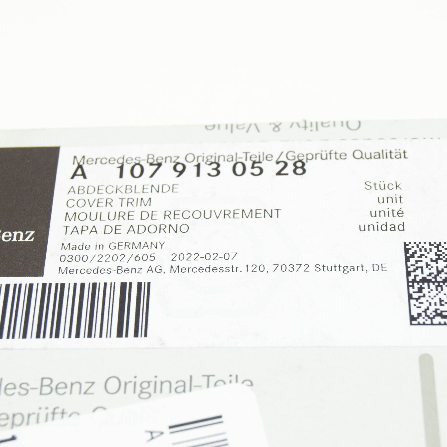 NEW MB SL C107 FRONT LEFT SEAT HINGE COVER A1079130528 ORIGINAL