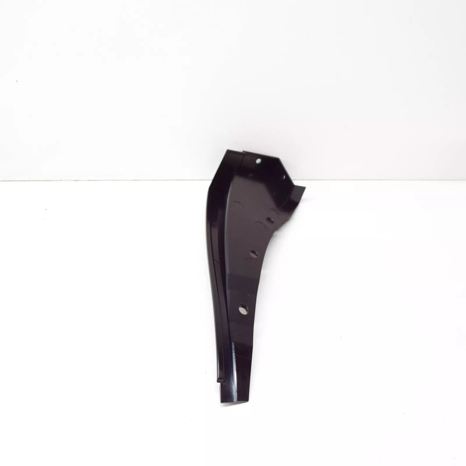 NEW BMW M3 E30 REAR RIGHT WHEEL HOUSING COVER 51711961930 ORIGINAL