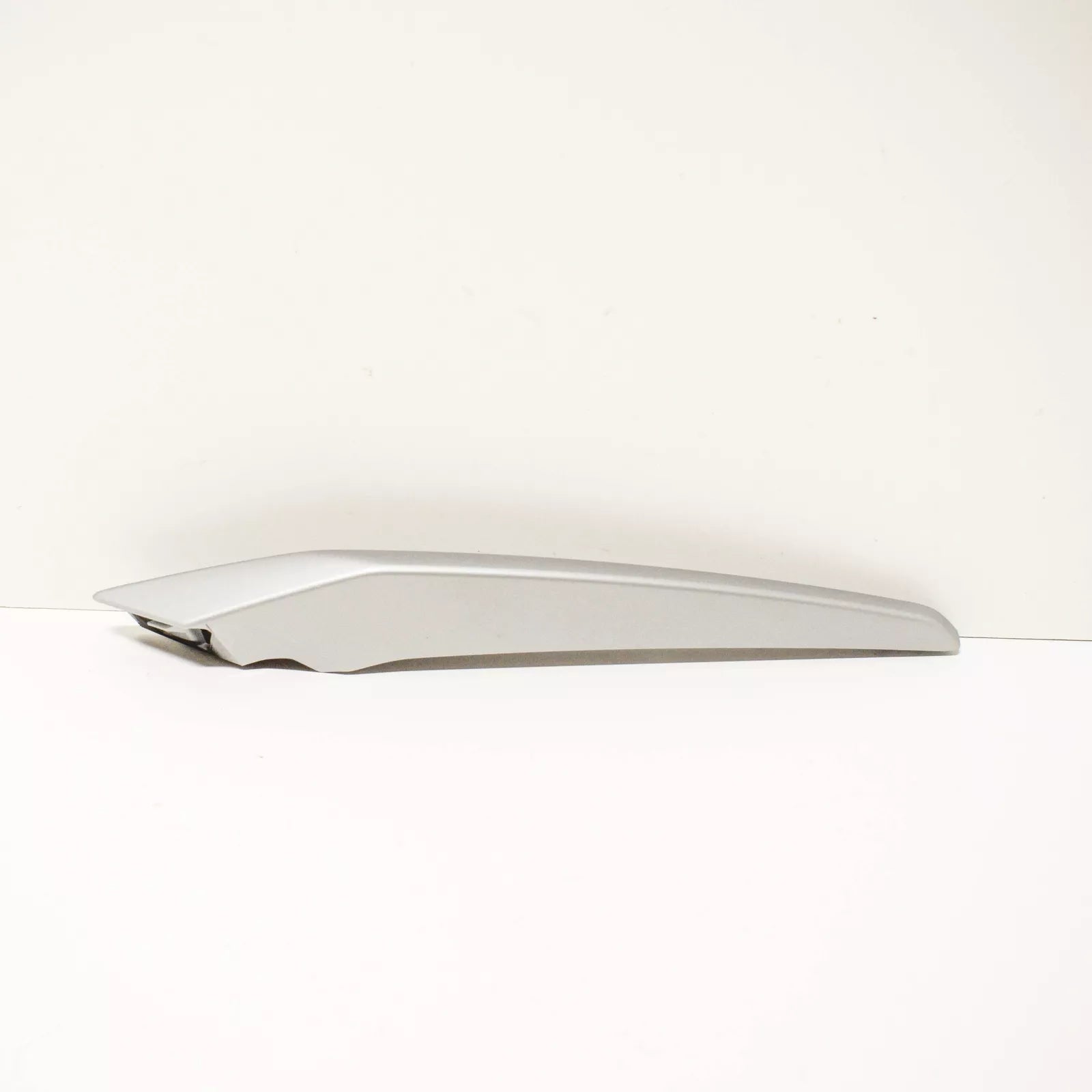 NEW BMW 3 F30 FRONT BUMPER RIGHT GRILL MOULDING 51117293106 ORIGINAL