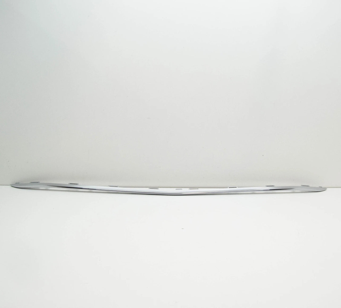 NEW MERCEDES-BENZ B W246 FRONT BUMPER BOTTOM TRIM STRIP A2468852321 ORIGINAL