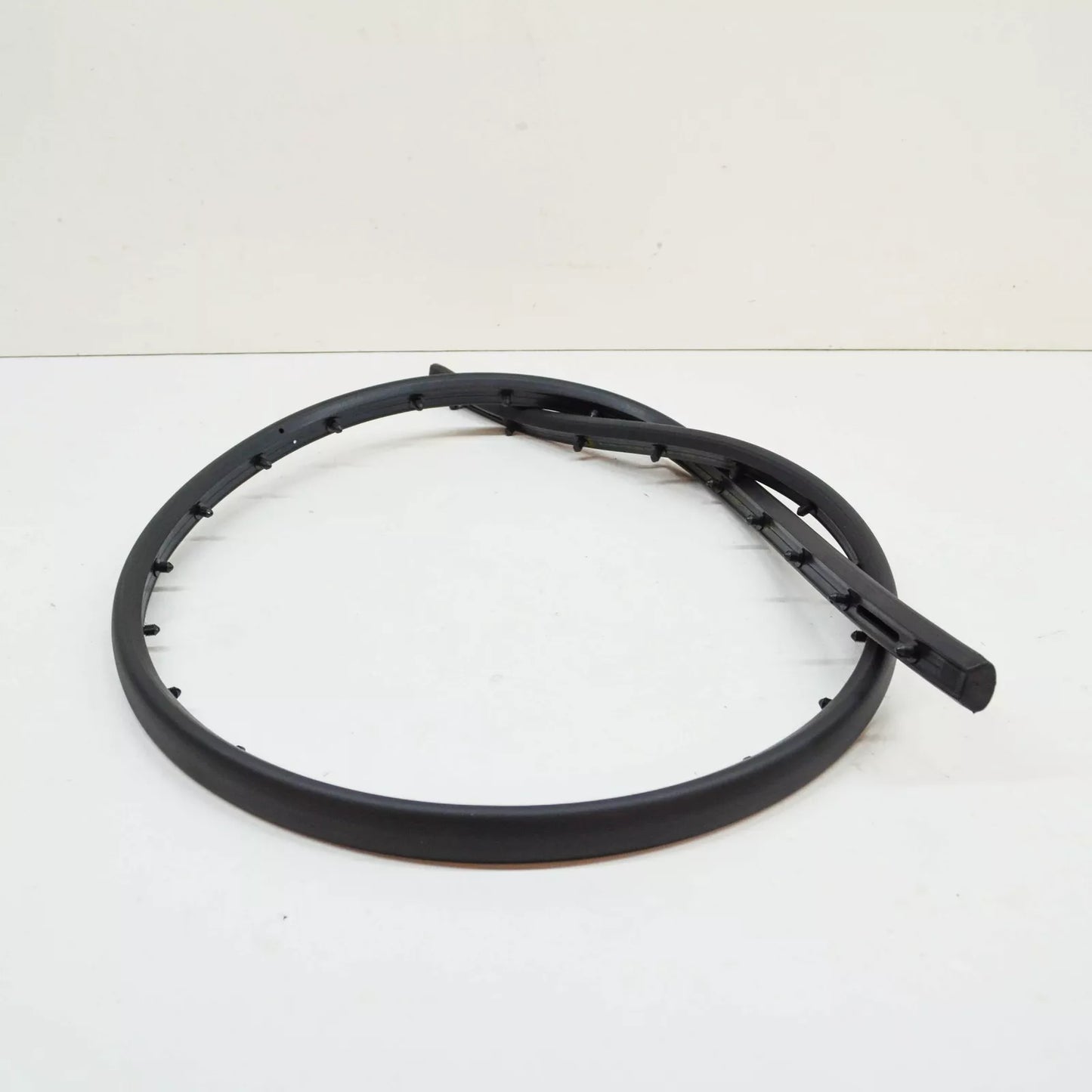 NEW VOLKSWAGEN ID.3 E11 FRONT BONNET HOOD SEAL GASKET 10A823707A
