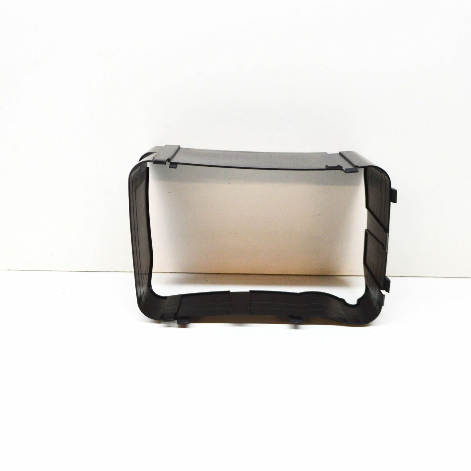 NEW AUDI A3 SPORTBACK 8V BATTERY BOX STONE GUARD 5Q0853931A ORIGINAL