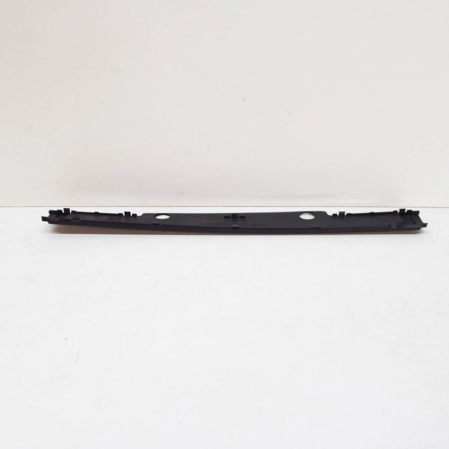 NEW BMW E36 CABRIO COMPACT COUPE SEDAN NUMBER PLATE STRIP 2265632 51112265632
