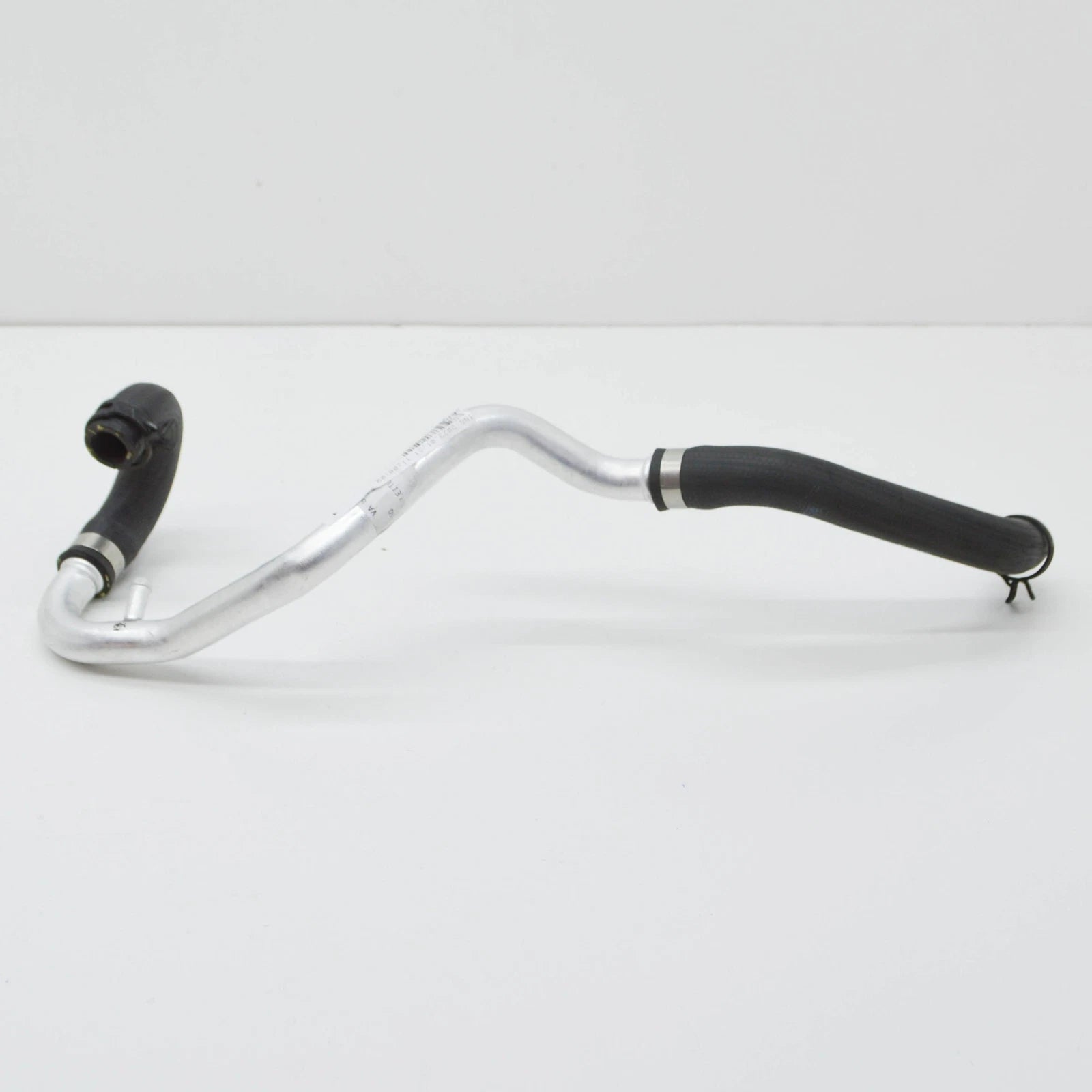 NEW MERCEDES-BENZ C W205 ADDITIONAL WATER PUMP HEATING LINE A2055061900 ORIGINAL