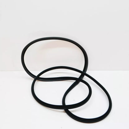 NEW MERCEDES-BENZ G W463 FRONT LEFT DOOR SEAL A46372102809051 ORIGINAL