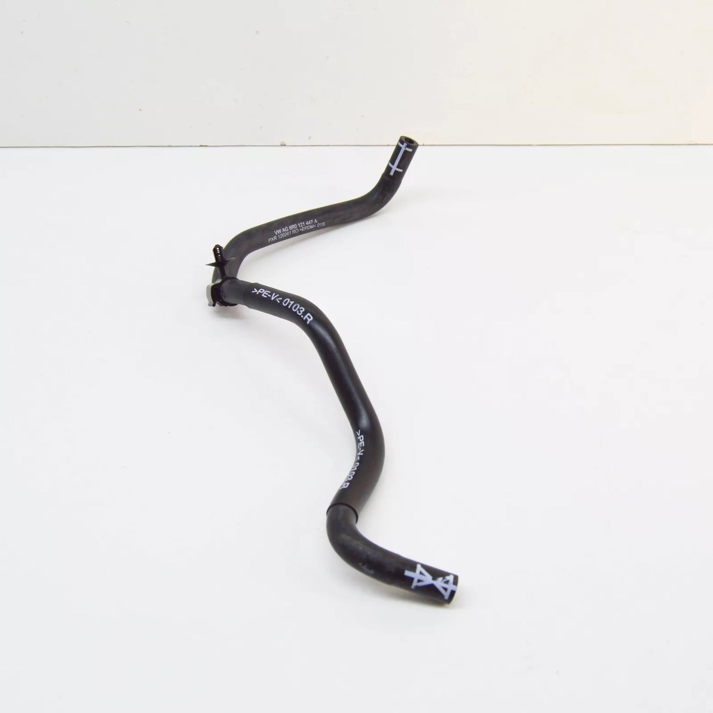 NEW VOLKSWAGEN POLO 6R 6C COOLANT HOSE 6R0121447A ORIGINAL