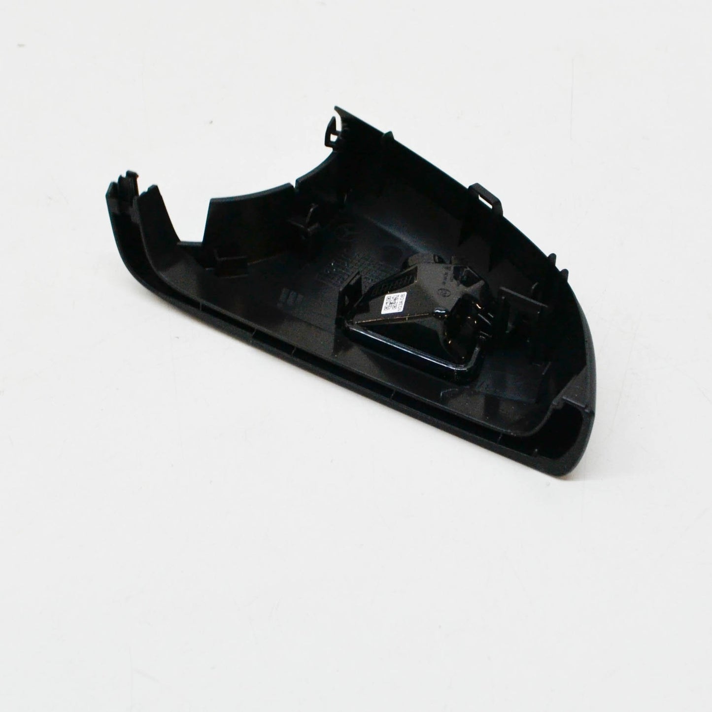 NEW MERCEDES-BENZ C-CLASS W205 RIGHT WING MIRROR LOWER COVER A2048100215