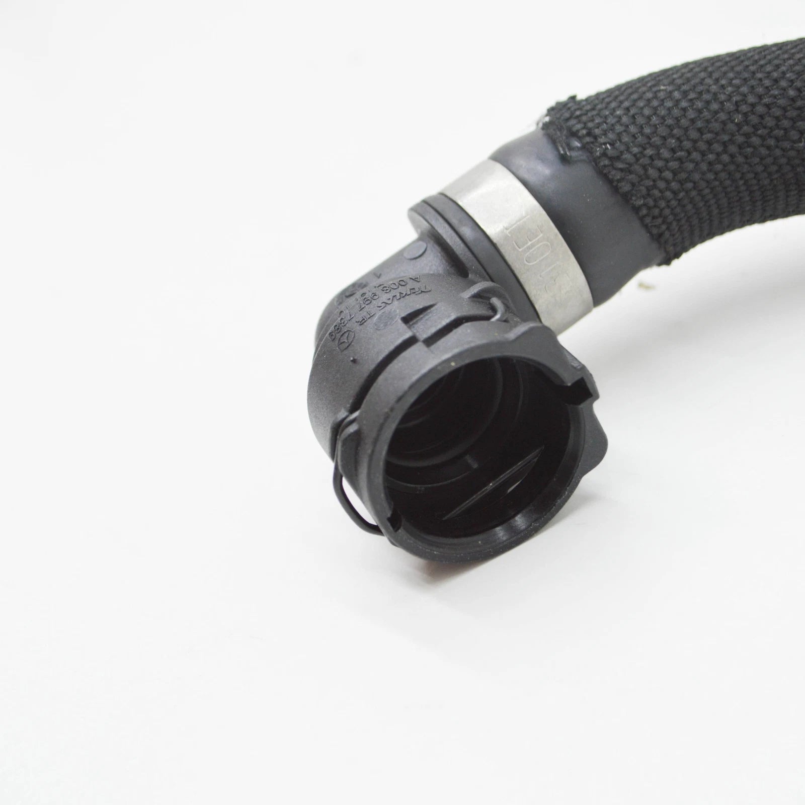 NEW MERCEDES-BENZ C W205 COOLER COOLANT FILLING HOSE A2055011691 ORIGINAL