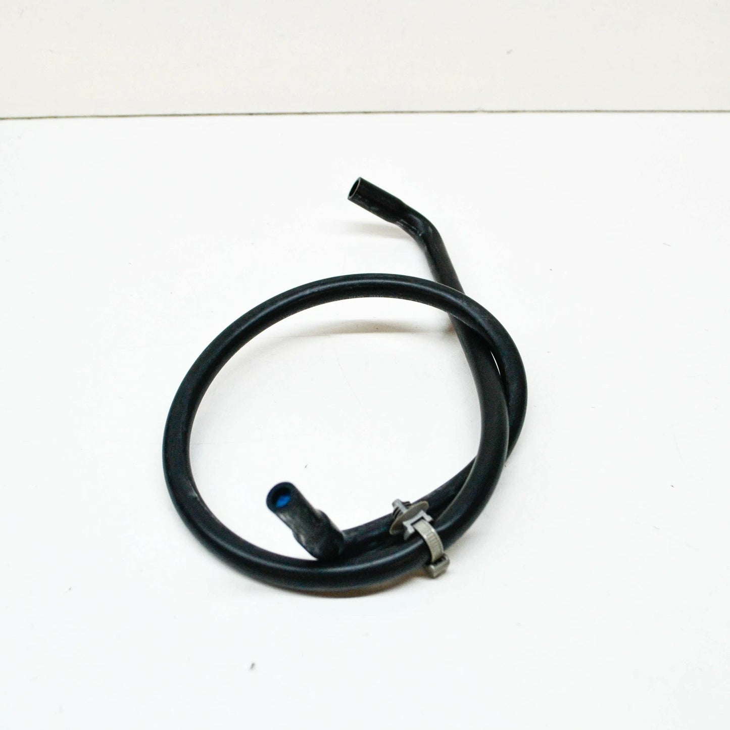 NEW AUDI A4 B9 FRONT LED HEADLIGHT DRAIN VENT HOSE 8W0941717A ORIGINAL