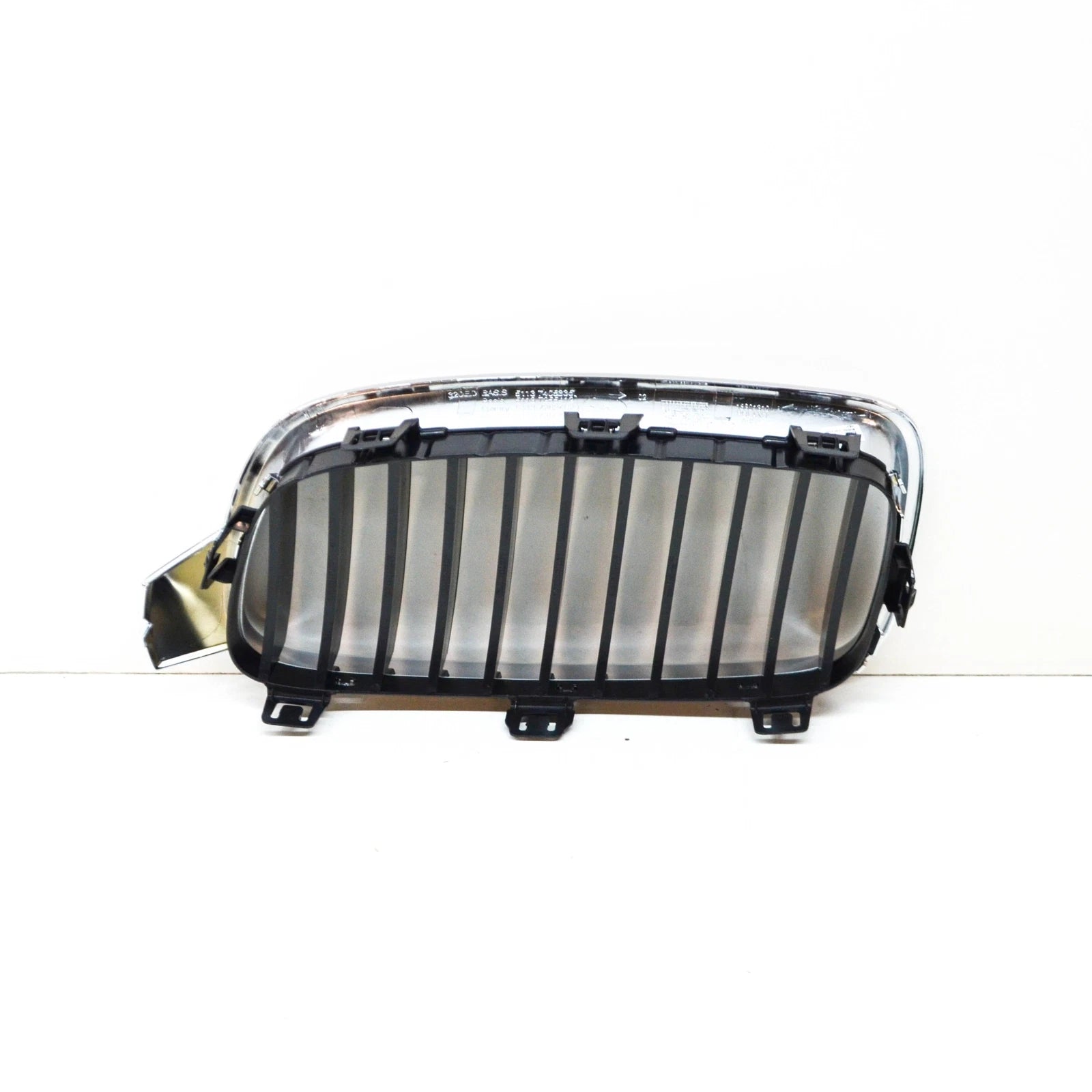 NEW BMW 3 F30 FRONT RADIATOR GRILLE LUXURY 51137263482 7263482 2014 ORIGINAL