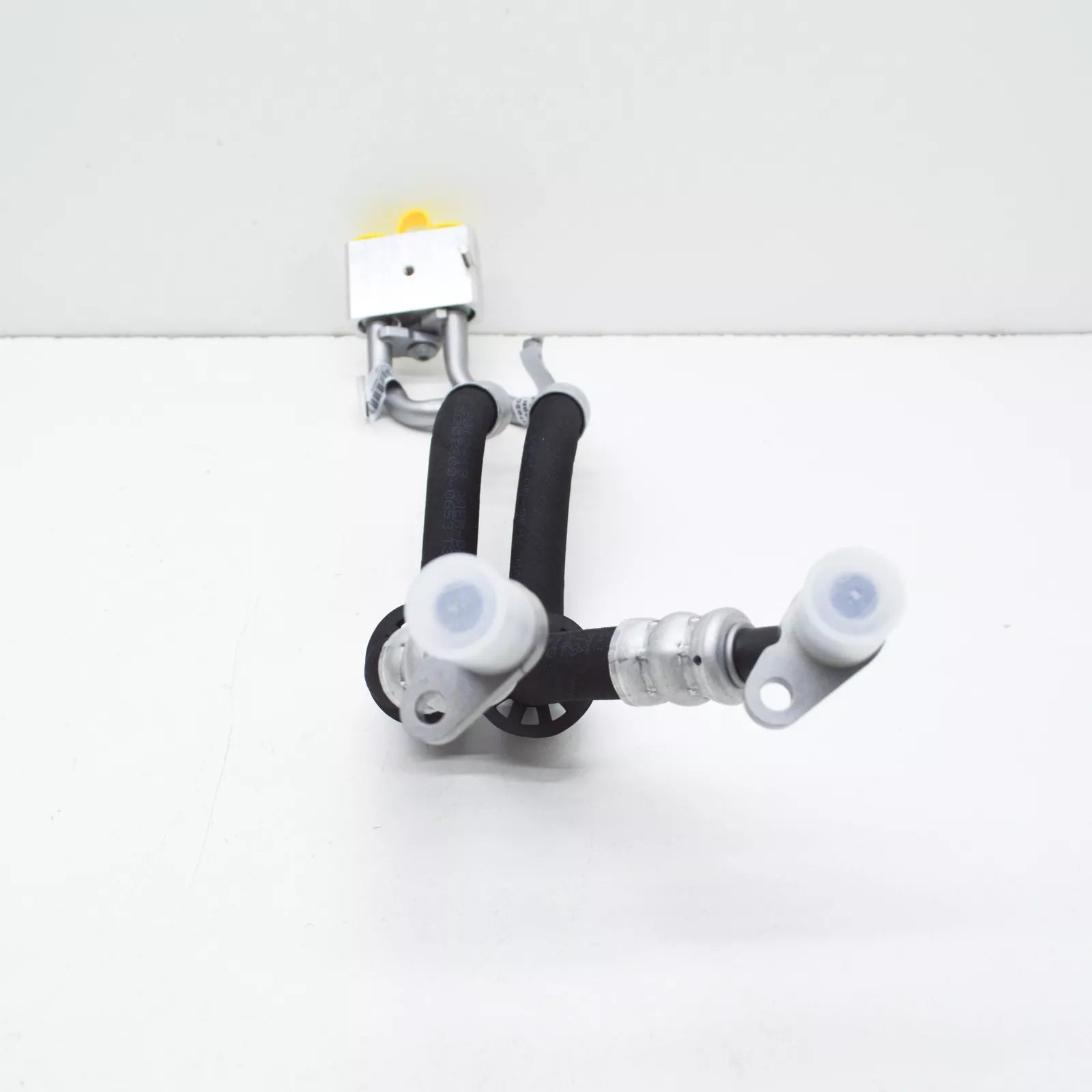 NEW AUDI Q3 AD AUTOMATIC TRANSMISSION OIL COOLER HOSE 5QF317820A / 5QF-317-820-A