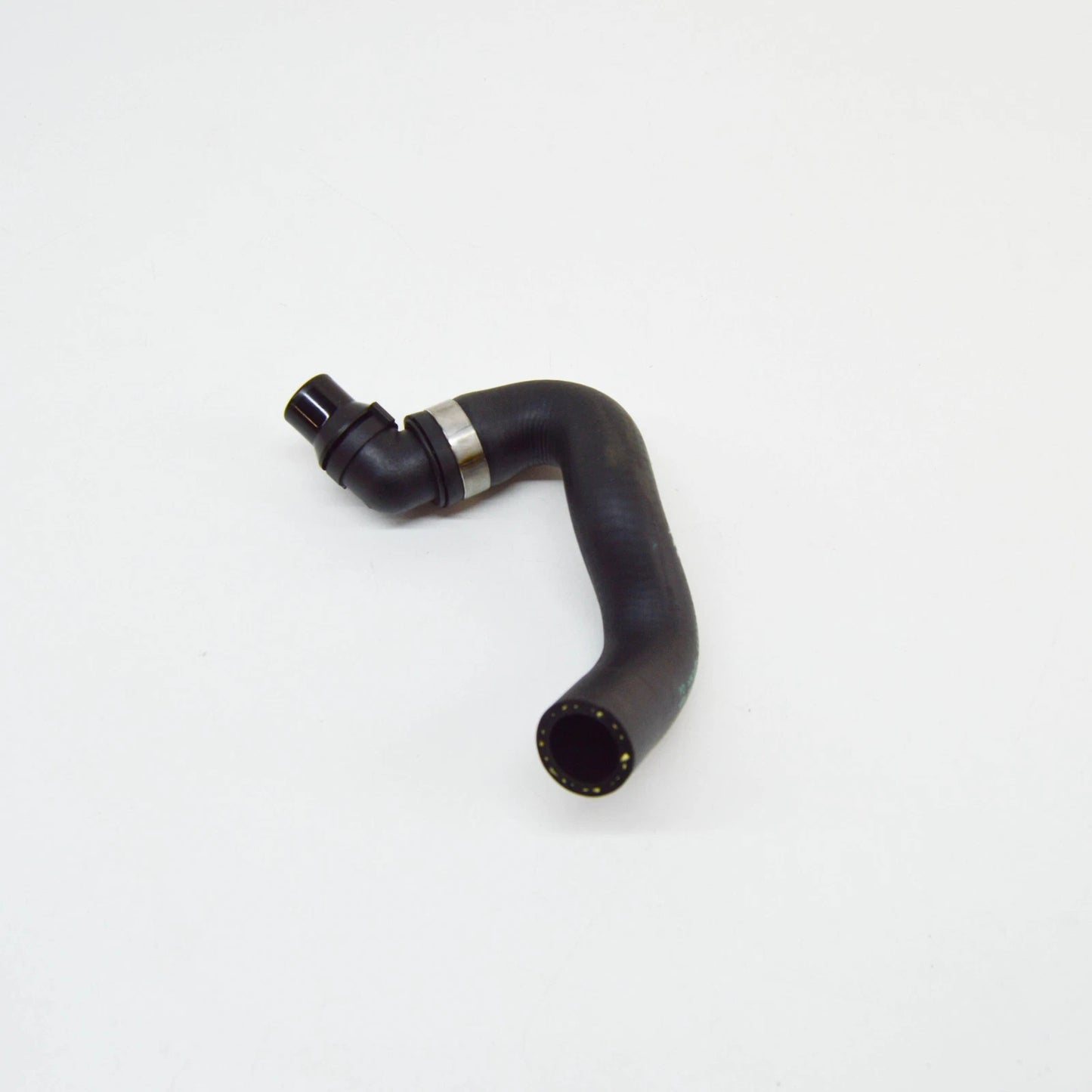 NEW MERCEDES-BENZ S COUPE C216 ENGINE COOLANT HOSE A2218302096 ORIGINAL