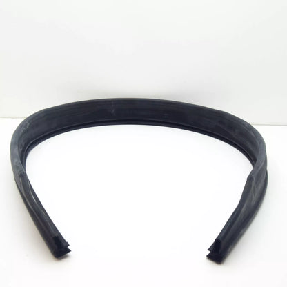 NEW MERCEDES-BENZ GLA X156 ENGINE COMPARTMENT RUBBER SEAL A1768310042 ORIGINAL