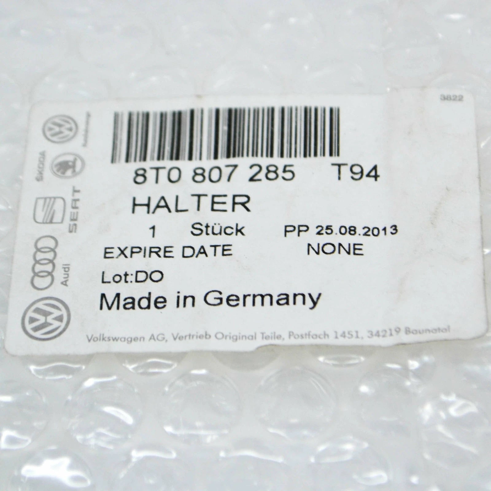 NEW AUDI RS5 CABRIO 8F FRONT BUMPER LICENSE PLATE HOLDER 8T0807285T94