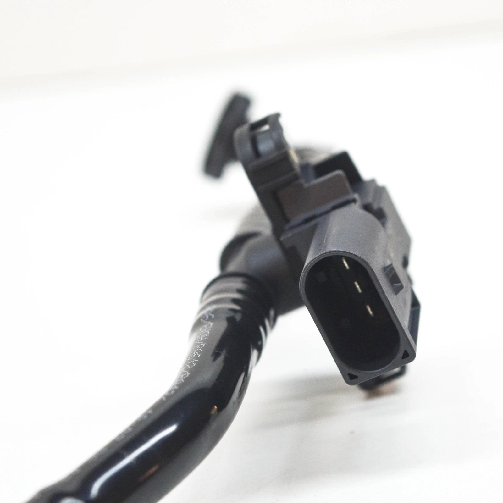 NEW BMW 2 GRAN COUPE F44 TANK EVAP LINE WITH PRESSURE SENSOR 3908671025 ORIGINAL