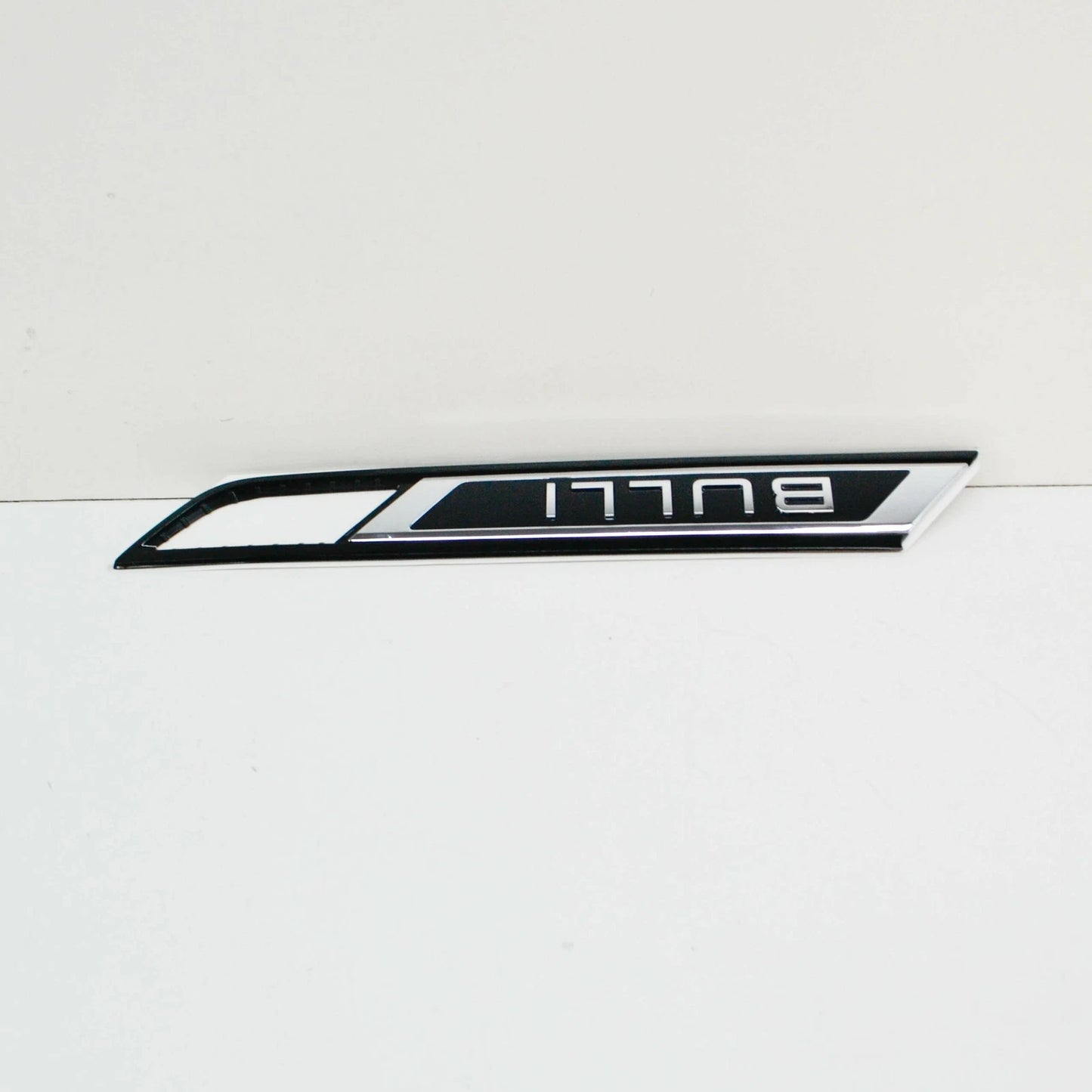 NEW VW TRANSPORTER T6 FRONT LEFT WING SIDE BADGE 7LA853675QDPJ