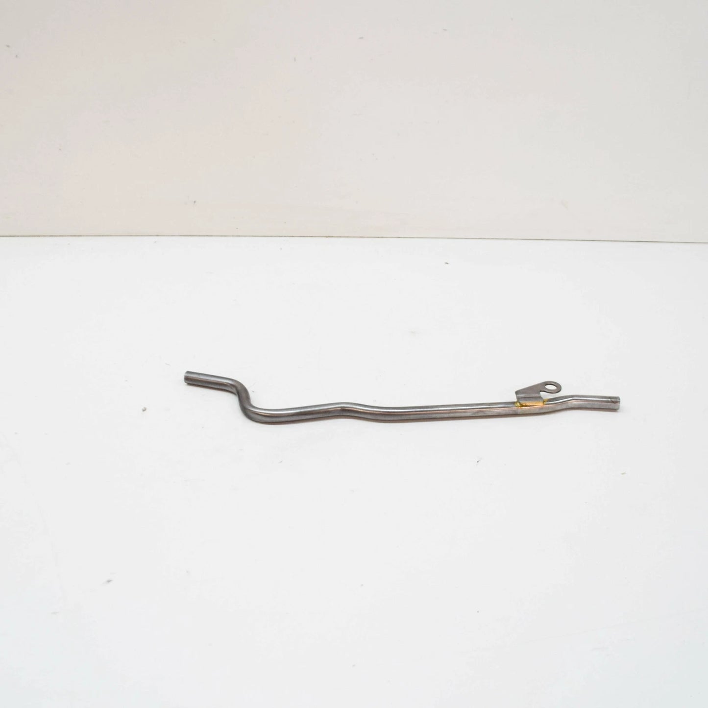 NEW BMW 5 E39 CRANKCASE VENTILATION OIL SEPARATOR OIL PIPE 11151745649 ORIGINAL