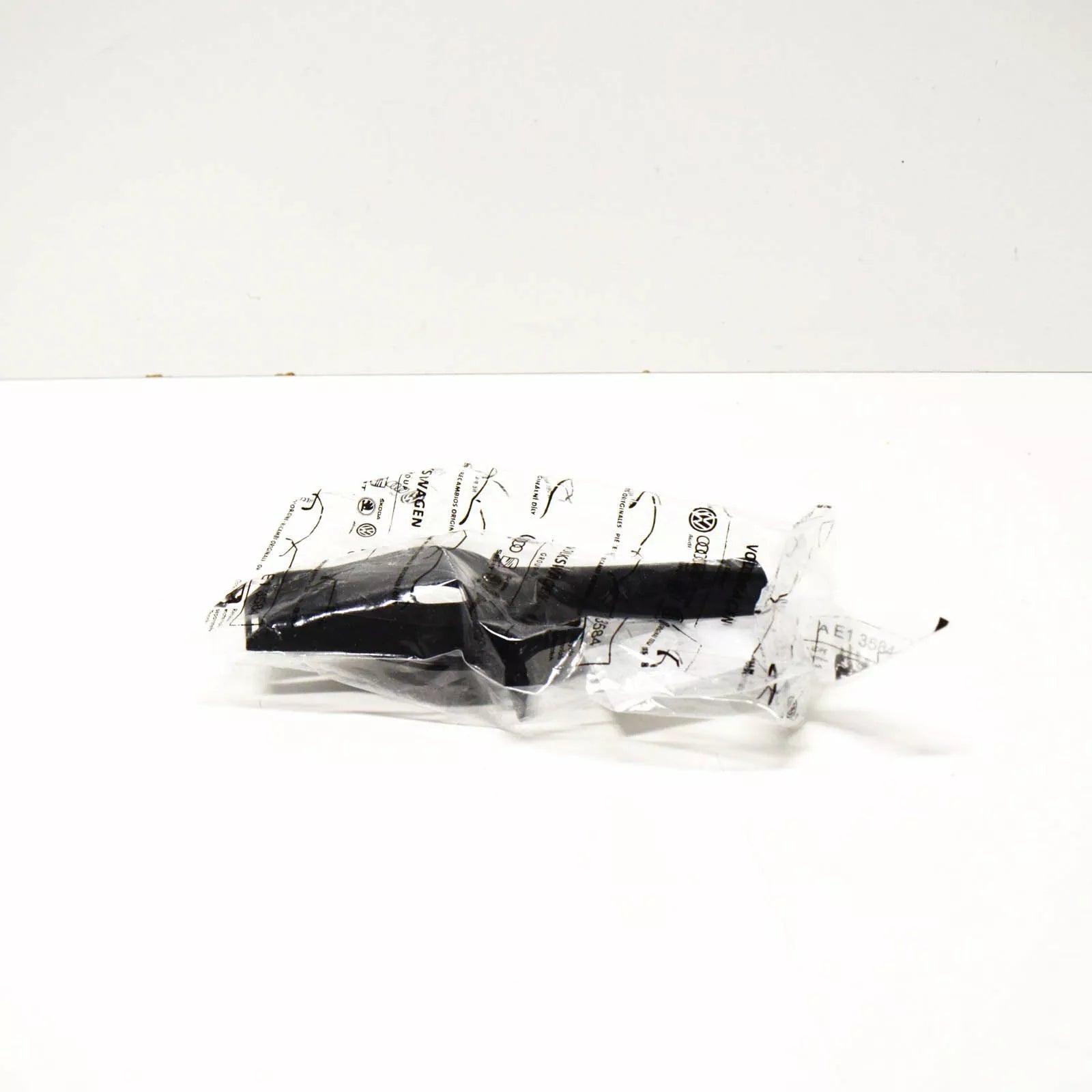 NEW AUDI A4 B8 COOLANT RADIATOR LEFT A RIGHT SUPPORT 8K0805201 ORIGINAL