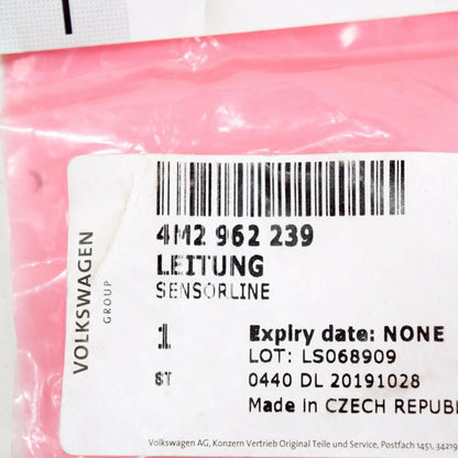 NEW AUDI Q8 4MN REAR TAILGATE OPENING SENSOR 4M2962239