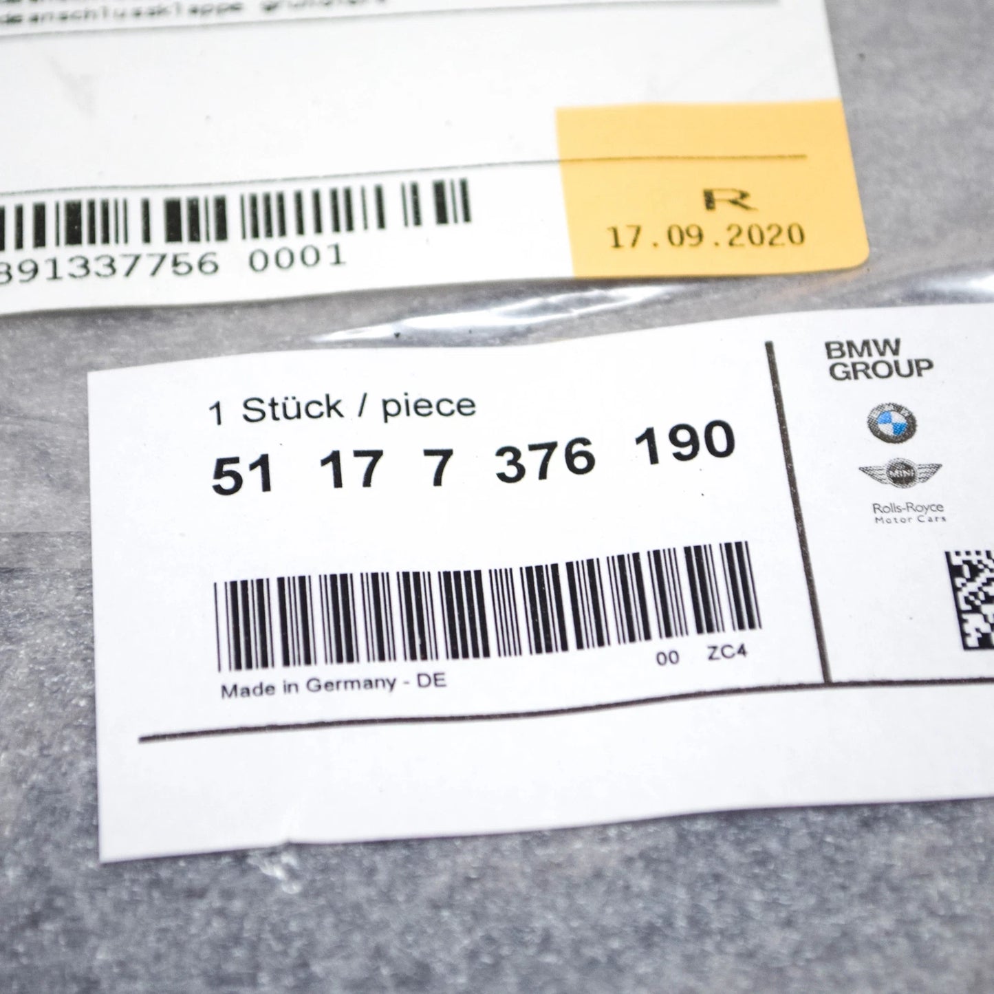 NEW BMW I3 I01 PRIMED CHARGING SOCKET COVER 7376190 51177376190 ORIGINAL