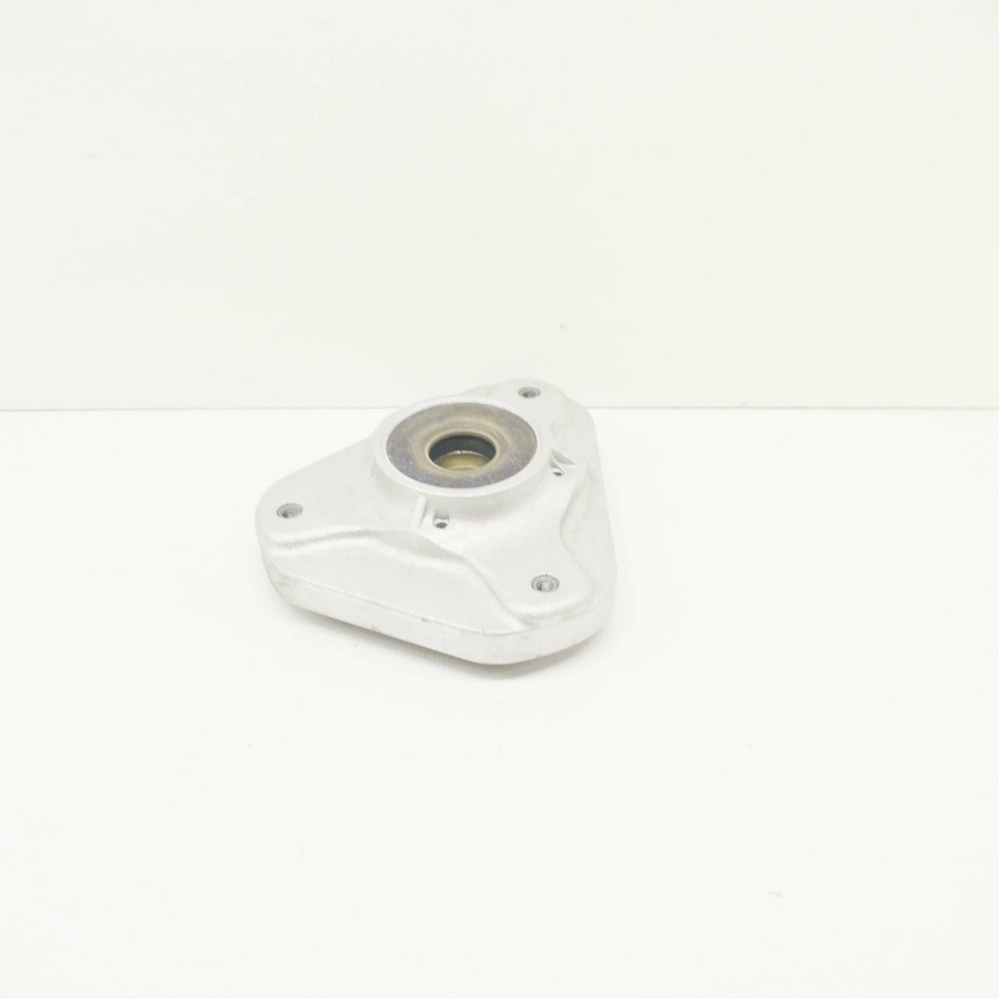 NEW MERCEDES-BENZ E W212 FRONT SPRING STRUT SUPPORT BUSHING A2123230020 ORIGINAL