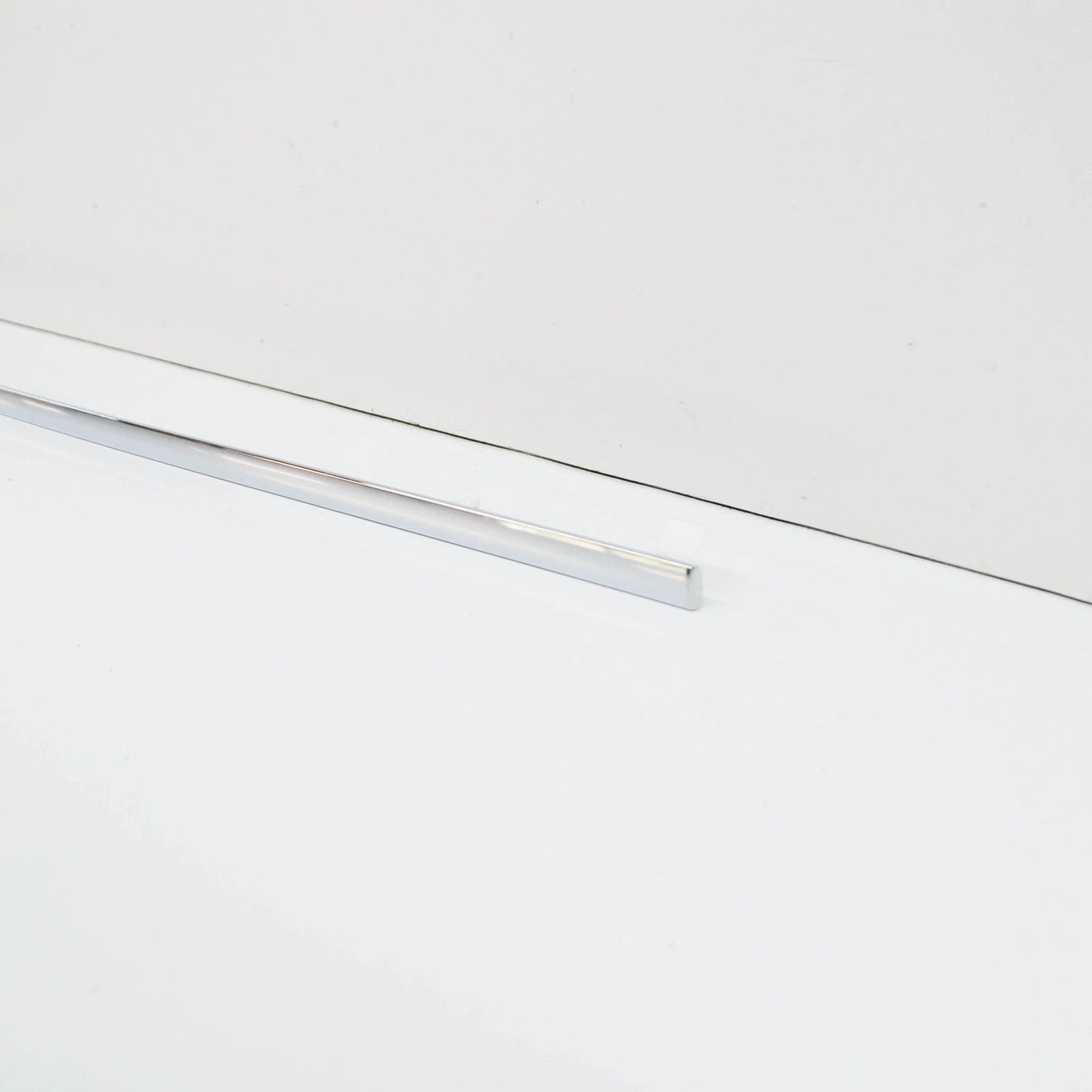 NEW MB S-CLASS W221 REAR LEFT DOOR LOWER MOULDING CHROME A2216904580 ORIGINAL