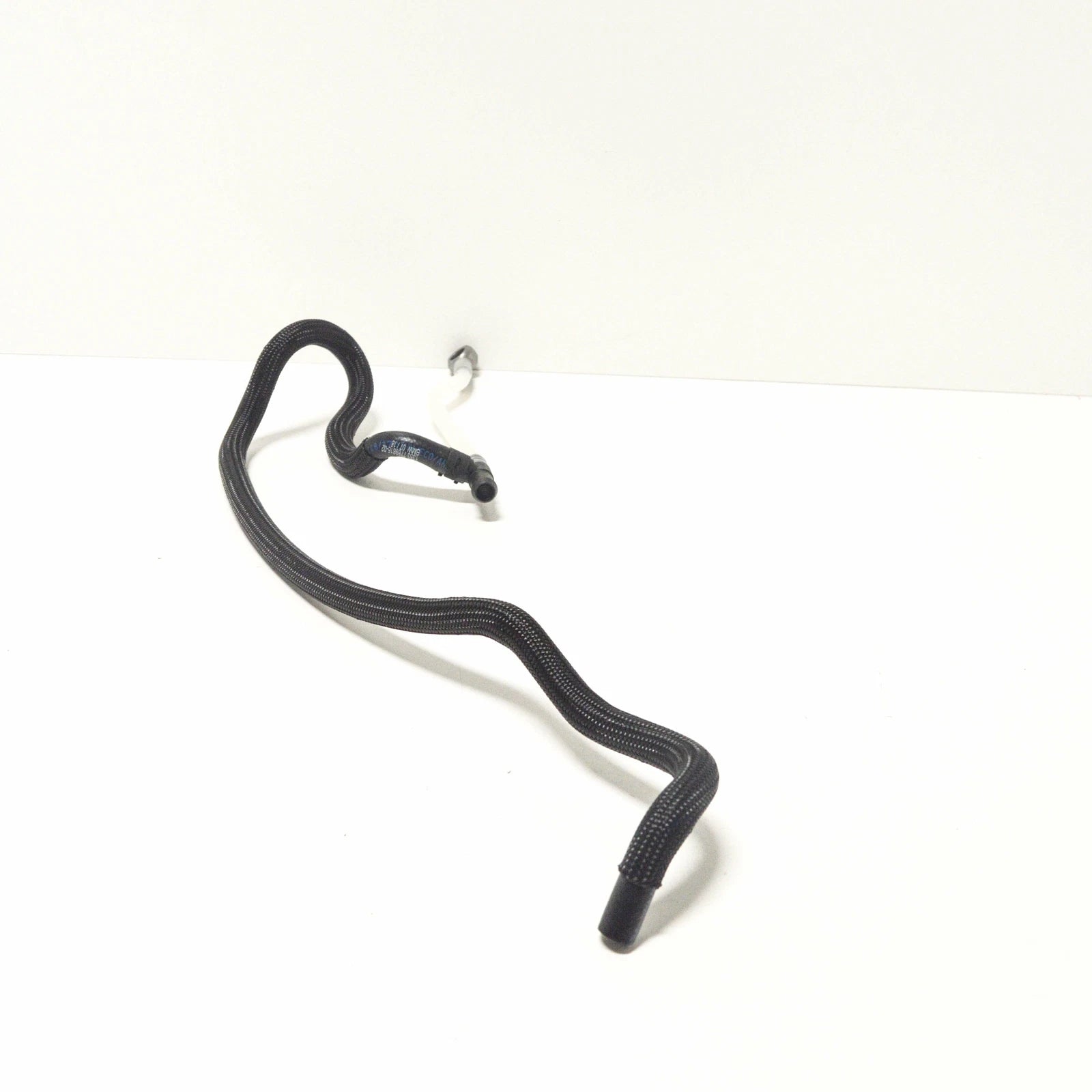 NEW BMW 3 E90 FUEL SUPPLY RETURN LINE 13537789816 7789816 ORIGINAL