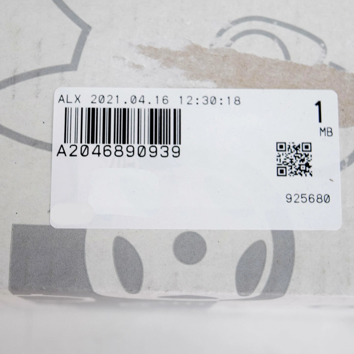 NEW MB C W204 INSTRUMENT PANEL SPEEDOMETER BOTTOM COVER RHD A2046890939