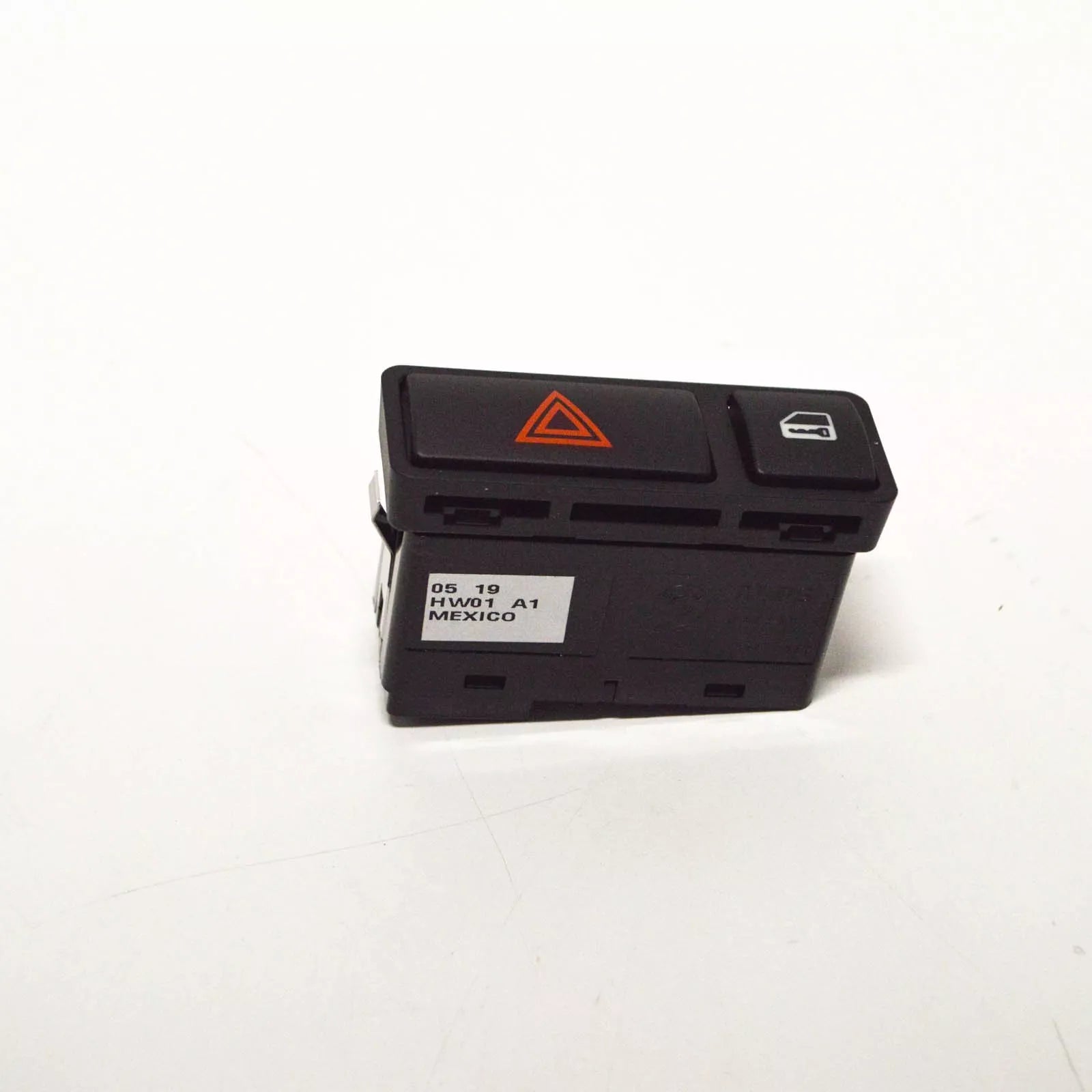 NEW BMW X5 E53 HAZARD WARNING CENTRAL LOCKING SWITCH BUTTON 61318368920 ORIGINAL