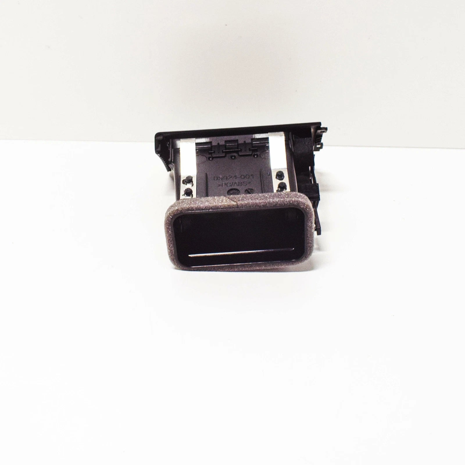 NEW MB C-CLASS W204 DASHBOARD LEFT AIR VENT A20483014549116