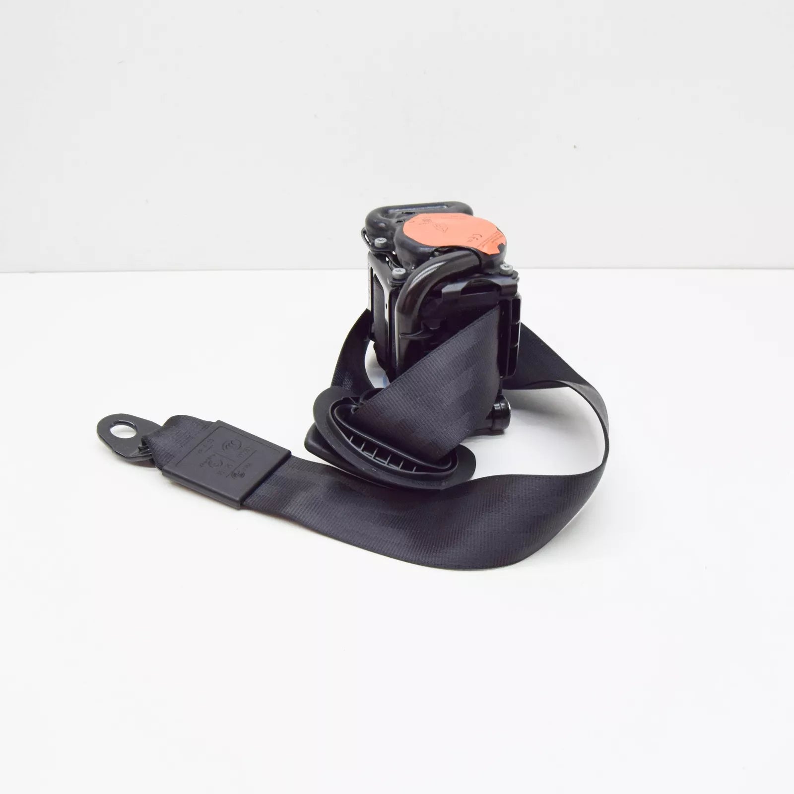 NEW AUDI Q3 8U FRONT RIGHT SEATBELT 8U0857706C V04 8U0857706CV04 ORIGINAL