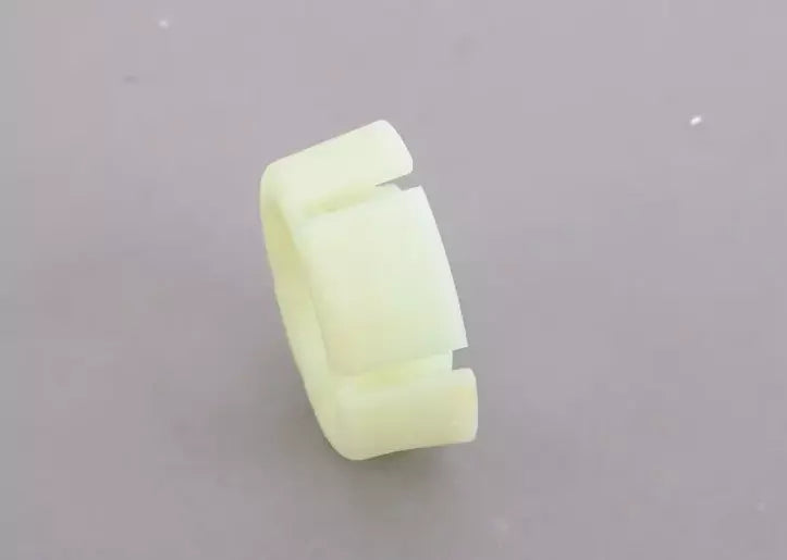 NEW MB C W204 FRONT AXLE SHAFT IN OIL PAN PILOT BUSHING A2720140050 ORIGINAL