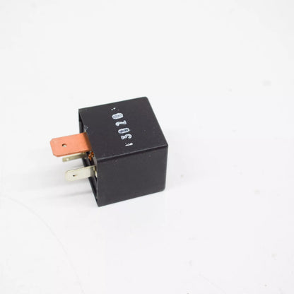 NEW VW GOLF MK5 CURRENT MEASUREMENT RELAY LOCATION/CODE SENSOR 03C906207
