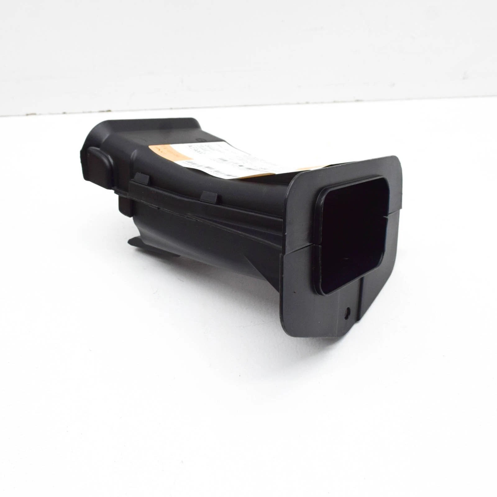 NEW BMW 5 G30 FRONT RIGHT WHEELHOUSING AIR BRAKE DUCT 51747394666 ORIGINAL