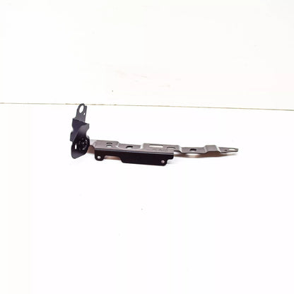 NEW AUDI A4 B9 FRONT RIGHT FENDER WING HOLDER 8W0821092 ORIGINAL