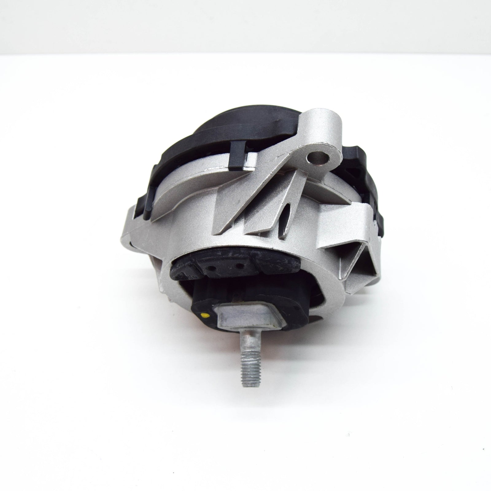 new bmw 3 f30, f80 right engine mount 6861406 22116861406 original