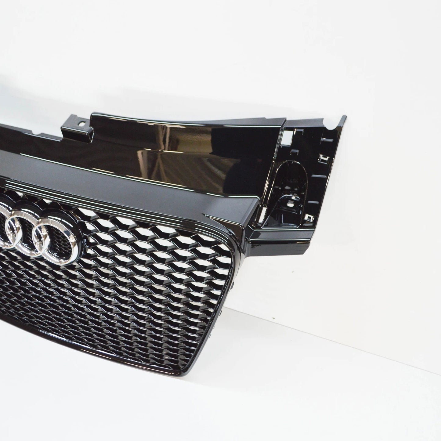 NEW AUDI TT TTRS MK2 S LINE FRONT BUMPER RADIATOR GRILLE 8J0853651MT94 ORIGINAL