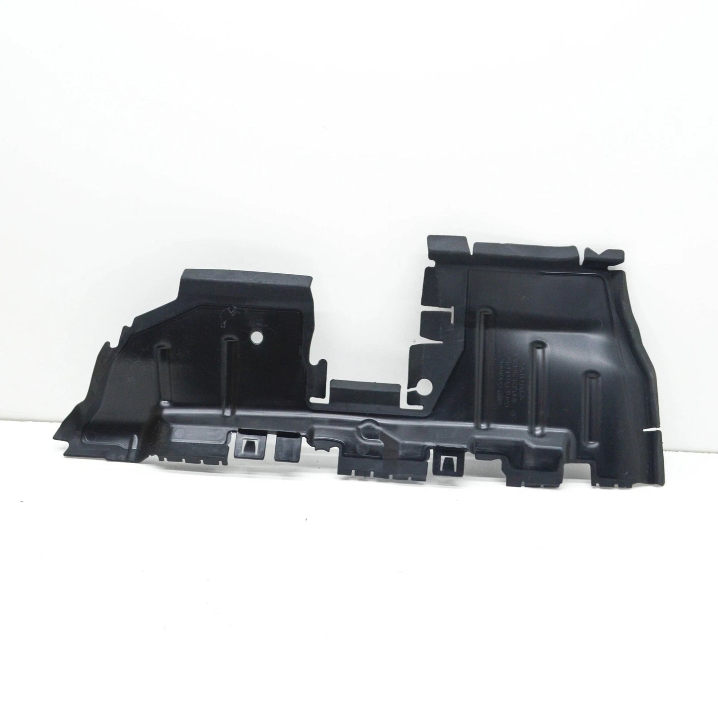 NEW AUDI A8 4H FRONT RIGHT RADIATOR AIR GUIDE 4H0121284AA