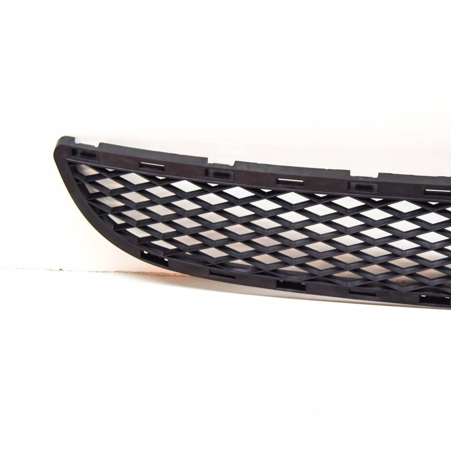 NEW VOLKSWAGEN TOUAREG 7L FRONT BUMPER LOWER GRILL 7L9853676A9B9