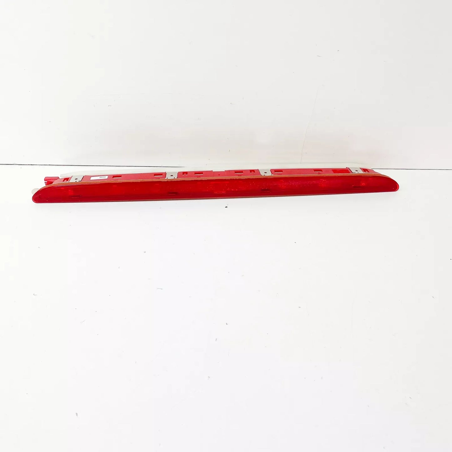 NEW VOLKSWAGEN AMAROK ADDITIONAL BRAKE STOP LIGHT 7P6945087B