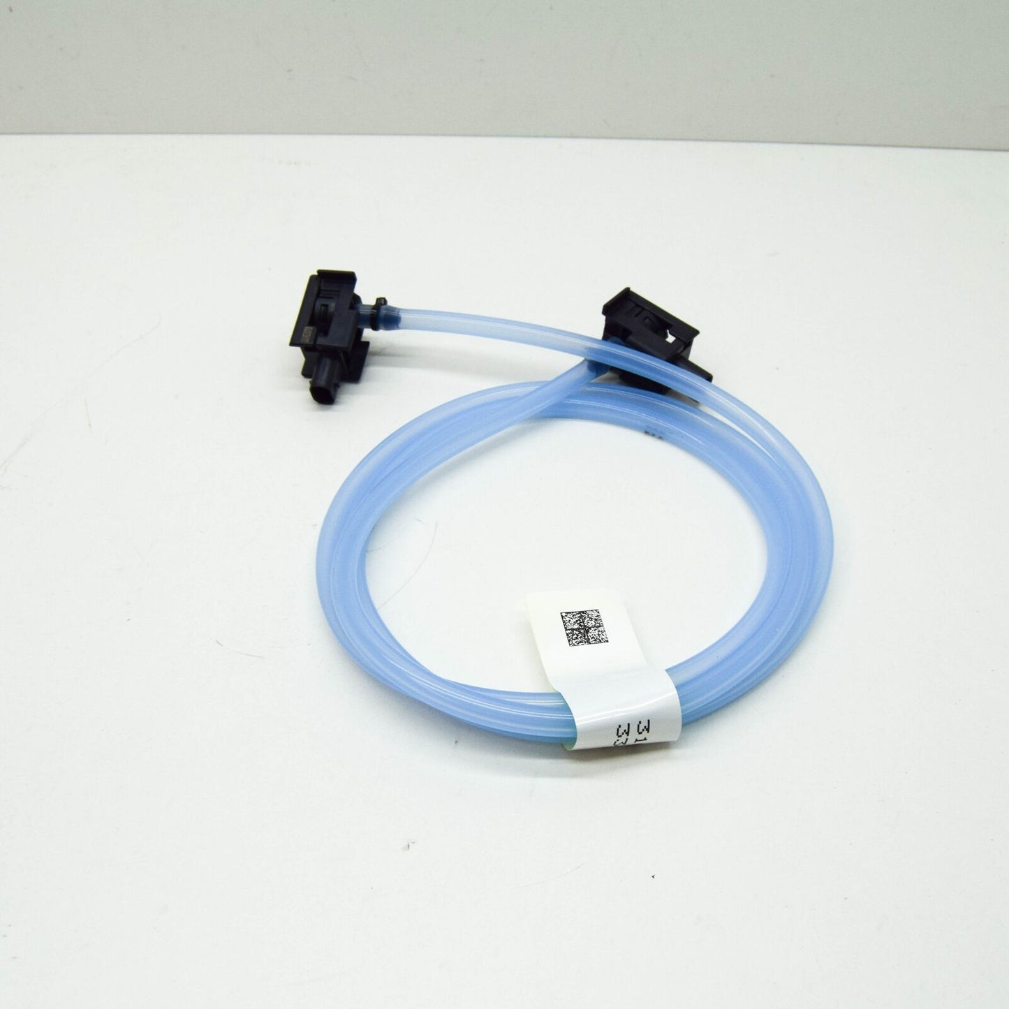 NEW MB GLA H247 FRONT PEDESTRIAN PROTECTION PRESSURE SENSOR A2479051305 ORIGINAL