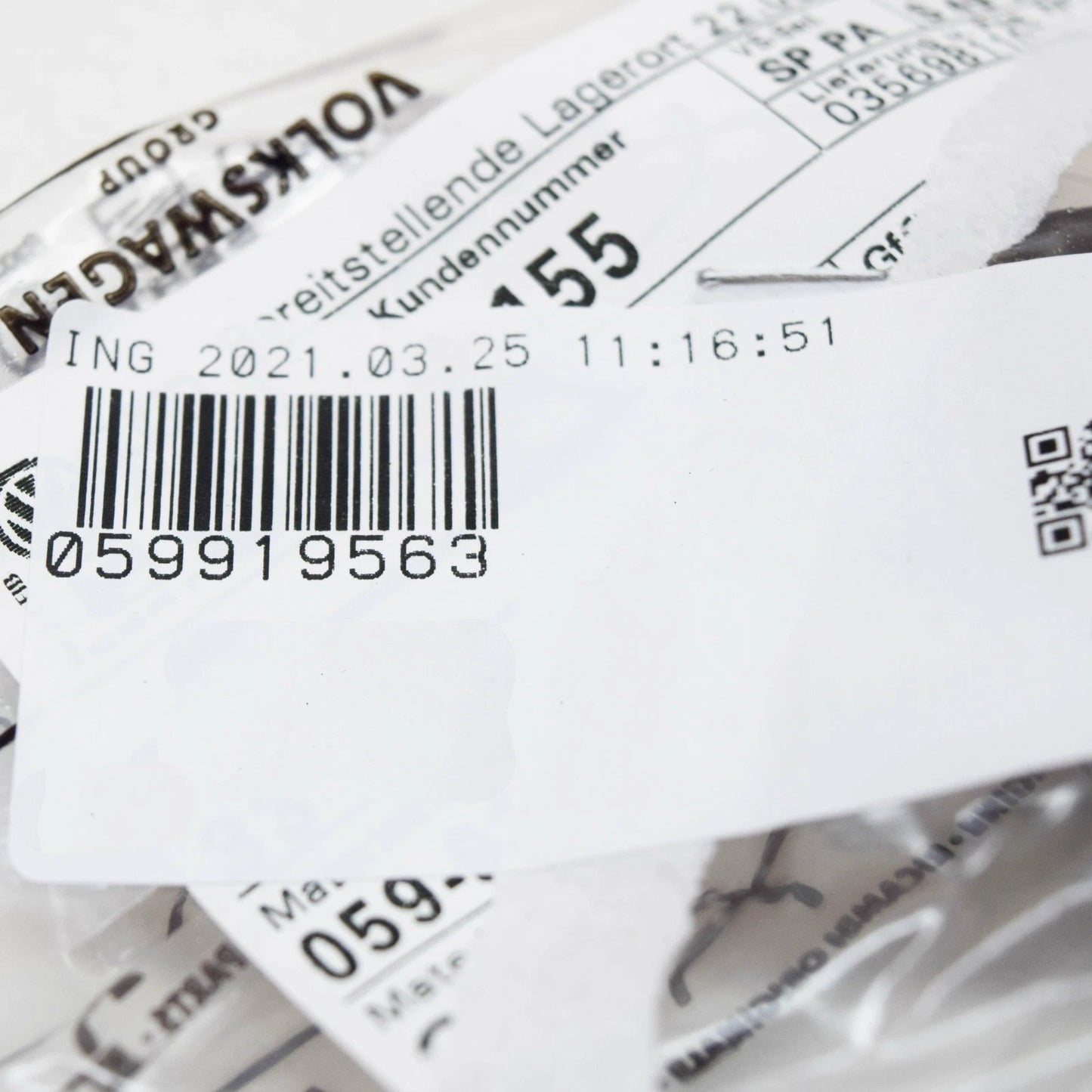 NEW AUDI Q7 4L OIL TEMPERATURE SENSOR 059919563 4.2 TDI