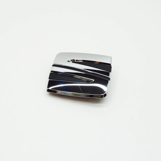 NEW SEAT IBIZA ST 6J FRONT BUMPER RADIATOR GRILLE EMBLEM 6J98536792ZZ ORIGINAL