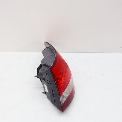 NEW MERCEDES-BENZ GLC X253 REAR RIGHT SIDE PANEL LIGHT A2539060800 ORIGINAL