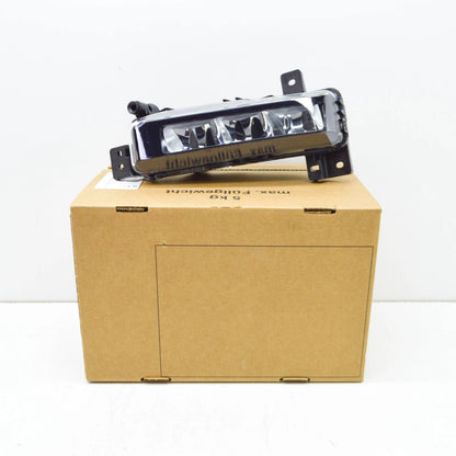 NEW BMW 1 F40 FRONT RIGHT LED FOG LIGH T63177471082