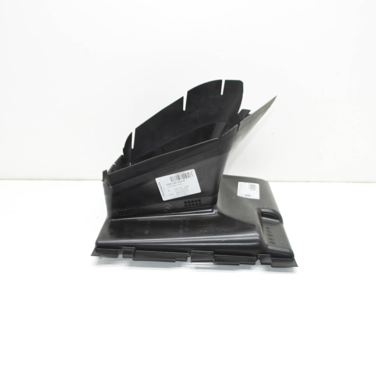 NEW AUDI Q8 INTERCOOLER LEFT AIR GUIDE DUCT 4M8145333A ORIGINAL